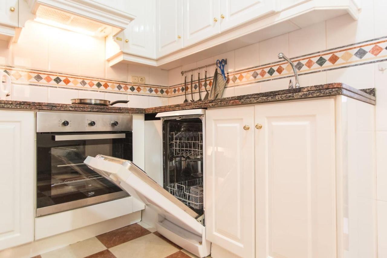 אליקאנטה Nice Apartment Close To Mercado Central מראה חיצוני תמונה