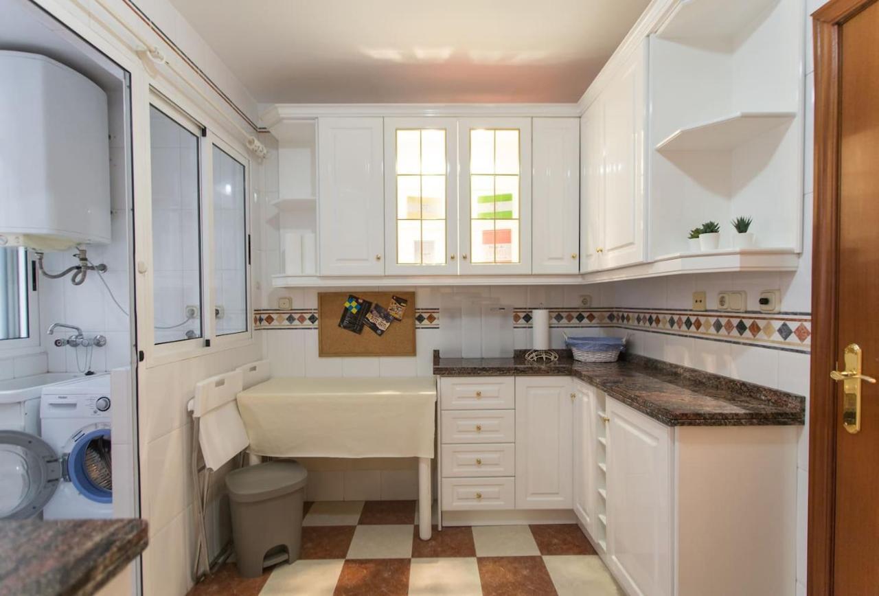 אליקאנטה Nice Apartment Close To Mercado Central מראה חיצוני תמונה