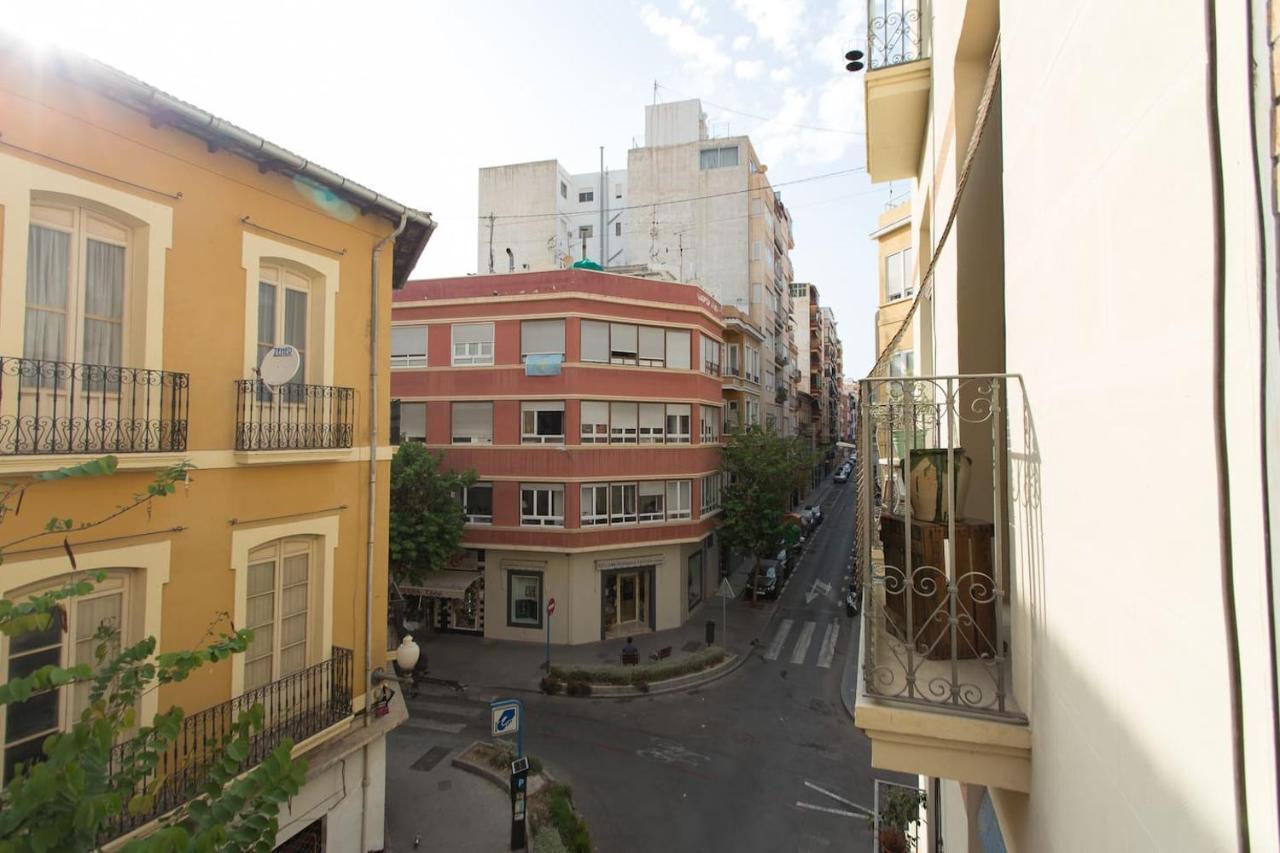 אליקאנטה Nice Apartment Close To Mercado Central מראה חיצוני תמונה